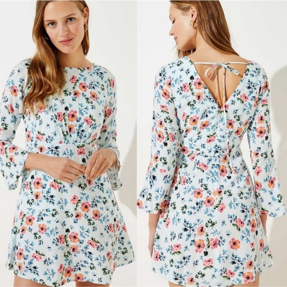 LOFT Dresses & Skirts - Loft Floral Tie Back Bell Sleeve Dress Size 8P
